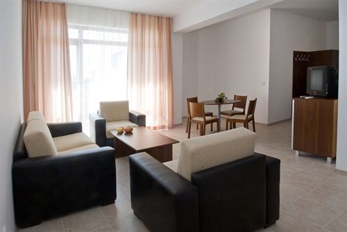 Aparthotel Lighthouse Sveti Vlas Eksteriør billede